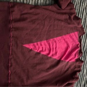 Fox off shoulder sweatshirt. Size XL Plum color. W/sheer pink in back.